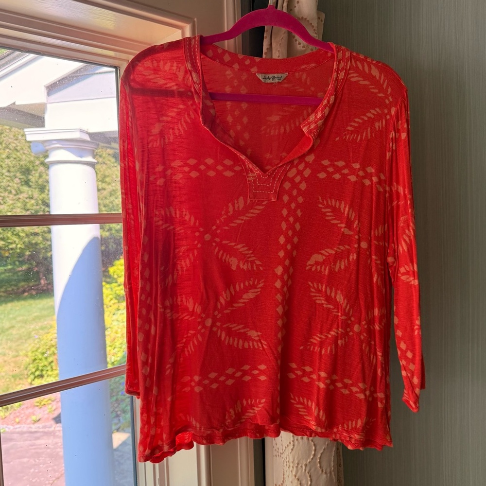 Lucky Brand Red 3/4 Sleeve Relaxed Blouse with Detailed Sewn V Neckline